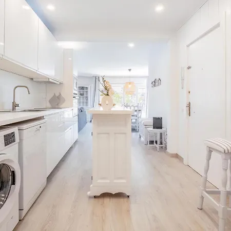 Awesome In With Kitchen شقة توسا ذي مار